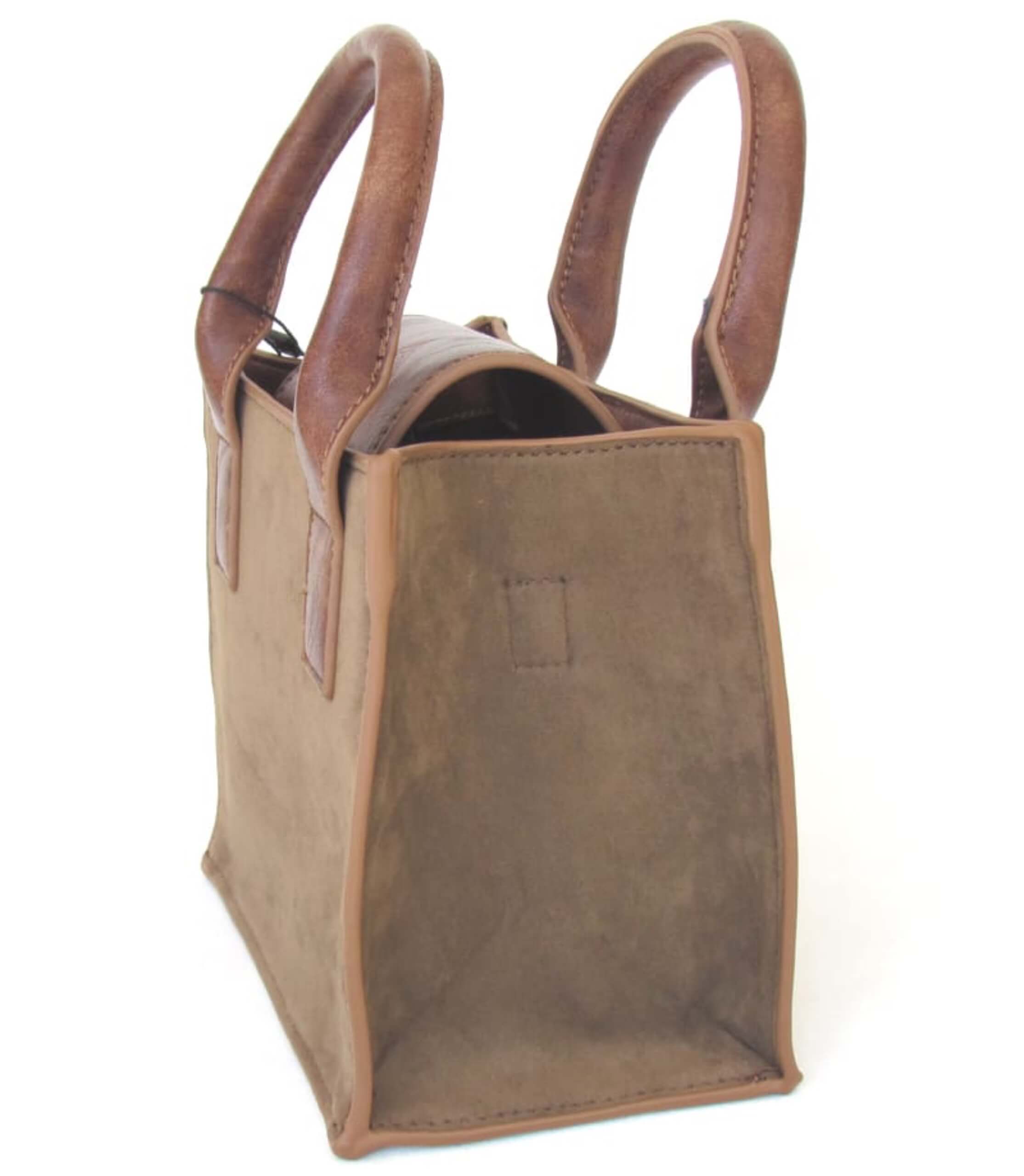 Lady Edelweiss Minibag Handtasche 17005 Oliv mit geprägtem Herz